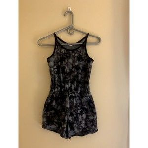 Athleta Girl Medium (8-10) Gray Tie Dye Romper Tank Athletic Activewear Pockets